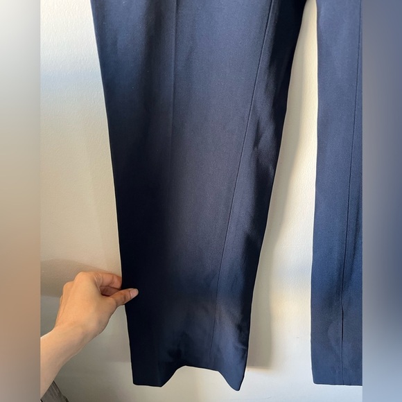 Aritzia Babaton Publish Pants High-rise bootcut suit pants in navy blue - 00 - Picture 6 of 8